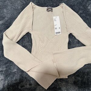 NWT Urban Outfitters Cream Ribbed Sweater (M)